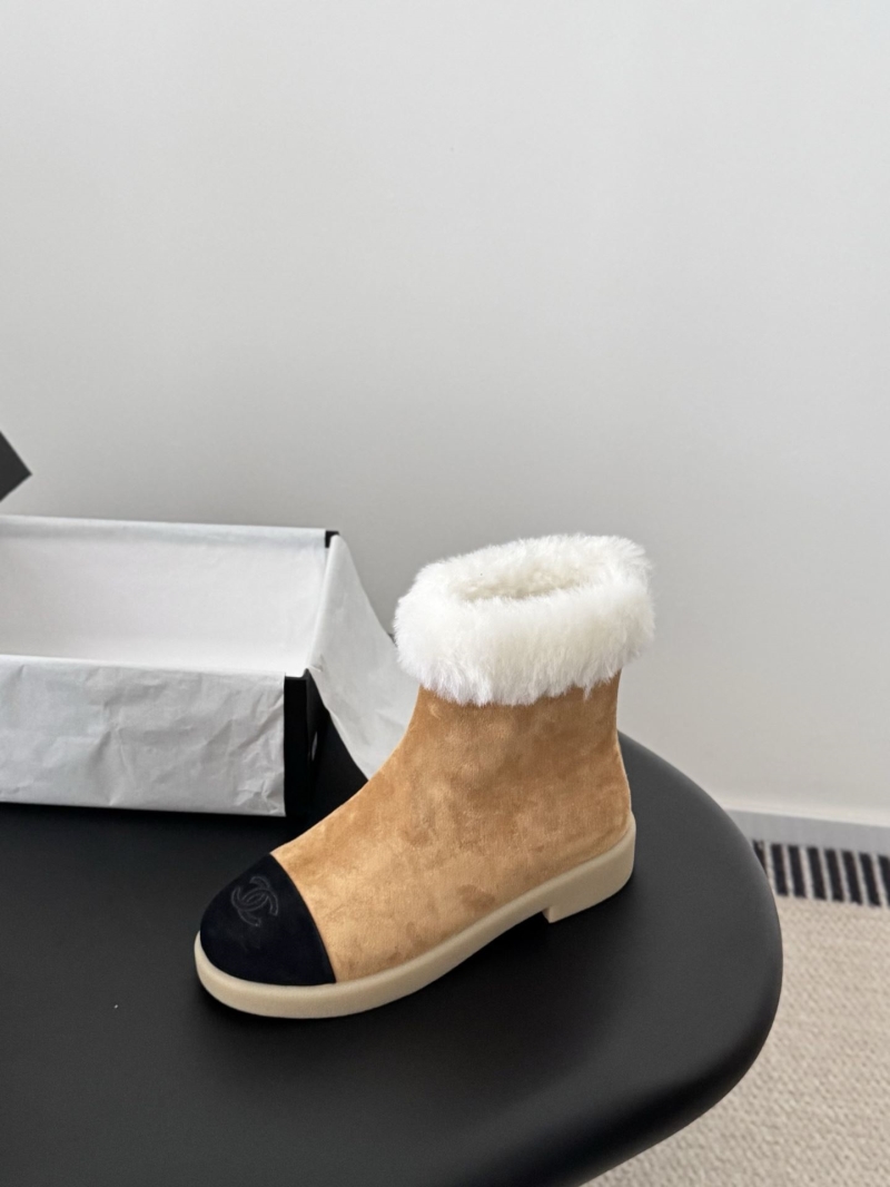 Ch**el boots